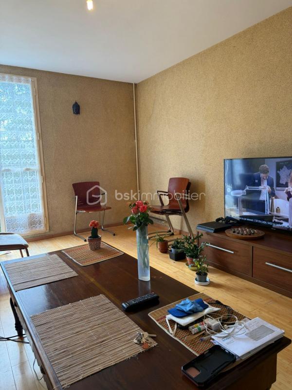 Appartement - 57 m² - 3 pièces