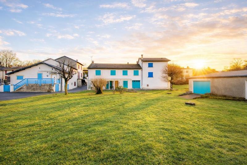 Maison de village - 120 m² - 4 pièces