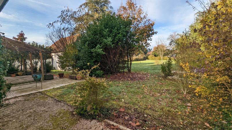 Maison traditionnelle - 95 m² - 5 pièces