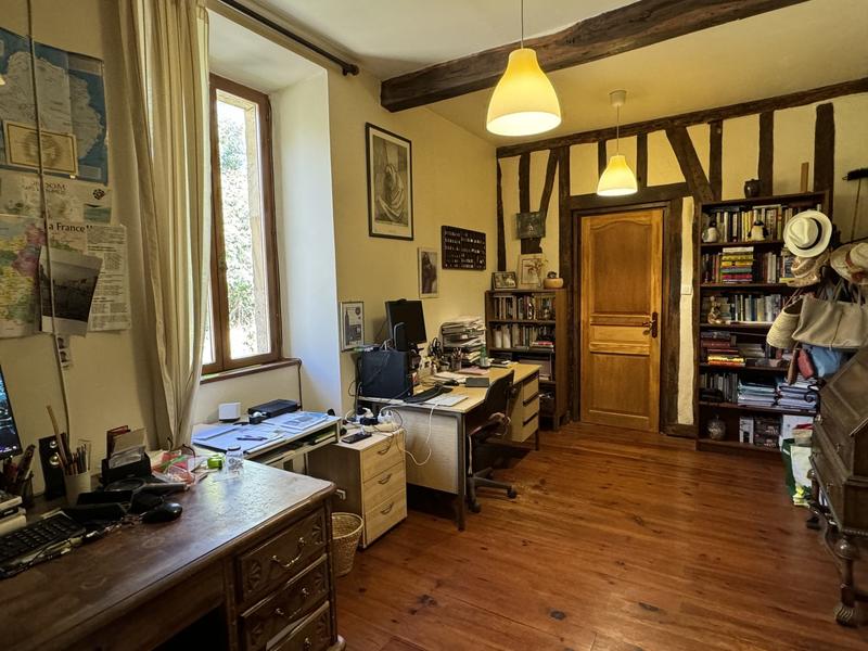 Maison ancienne - 218 m² - 7 pièces