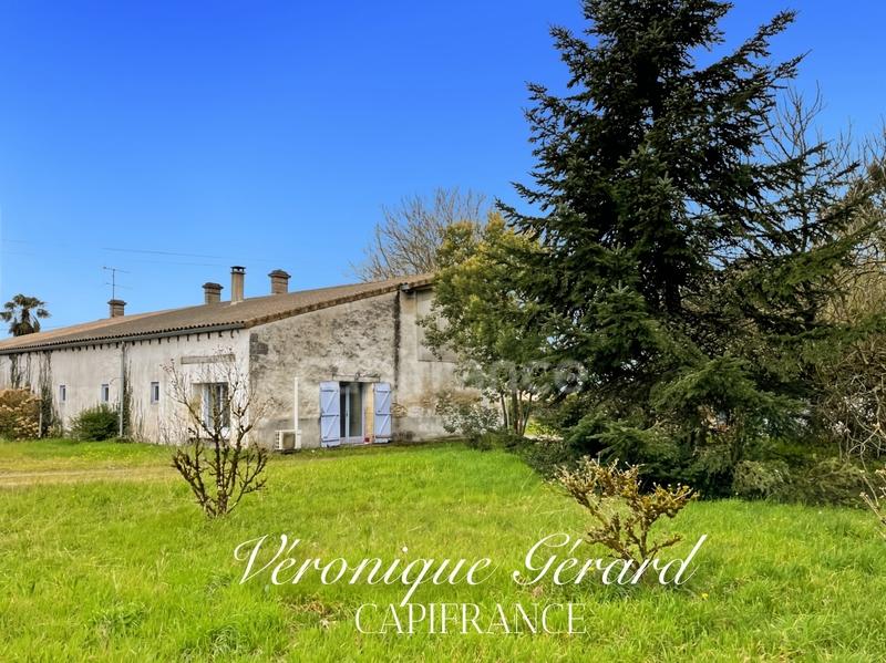 Maison en pierre - 190 m² - 6 pièces