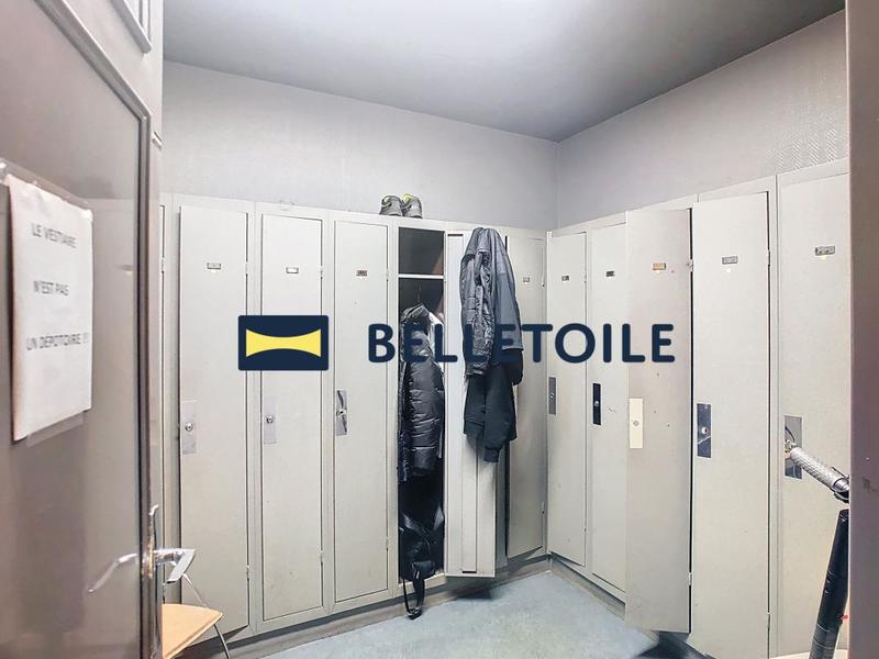 Local commercial - 2 657 m²