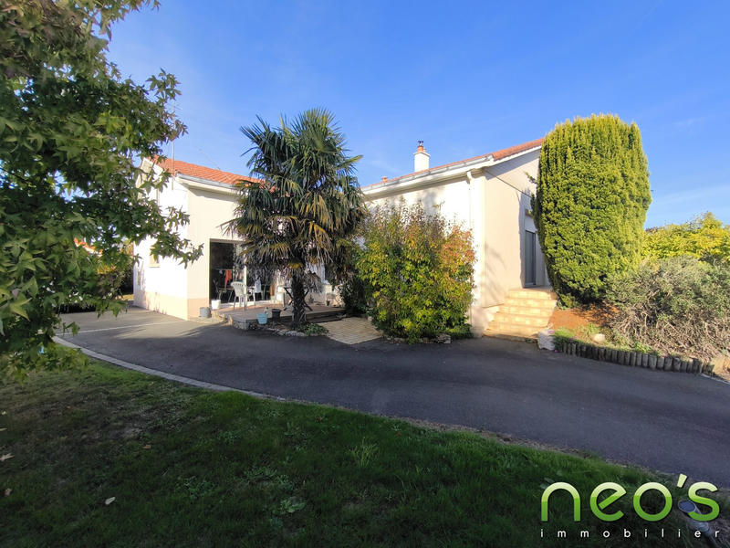 Maison - 143 m² - 5 pièces