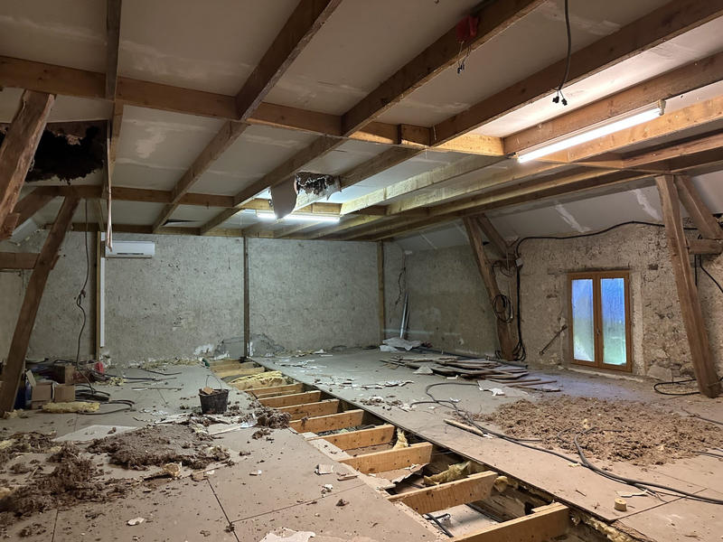 Maison - 170 m² - 6 pièces