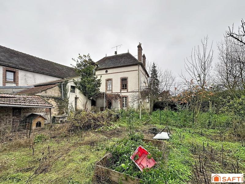 Maison - 248 m² - 8 pièces