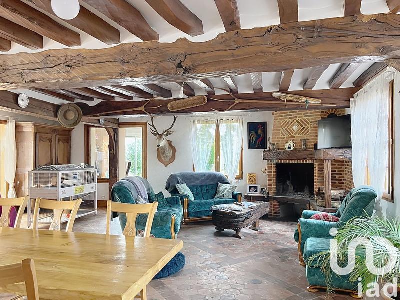 Maison - 214 m² - 4 pièces