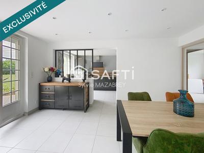 Maison - 101 m² - 5 pièces