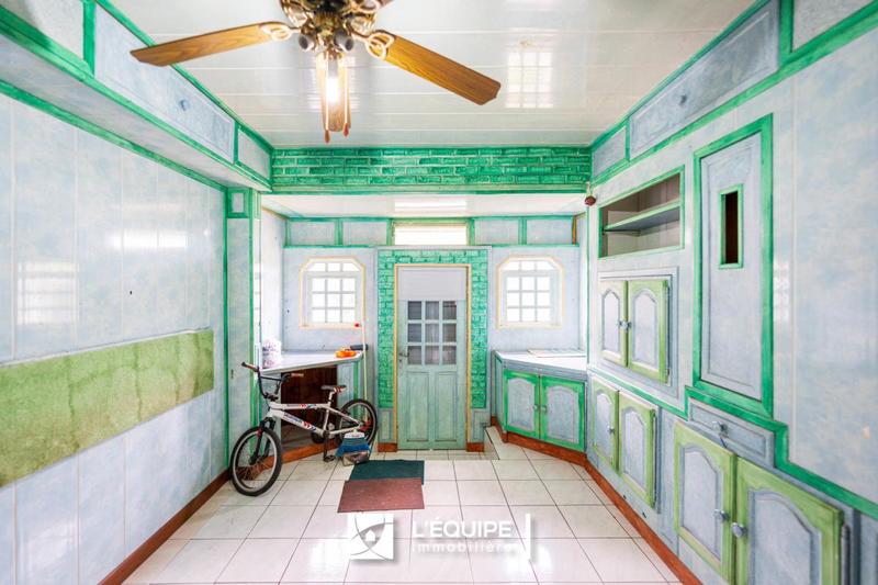 Maison - 146 m² - 7 pièces