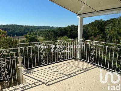 Maison - 184 m² - 6 pièces