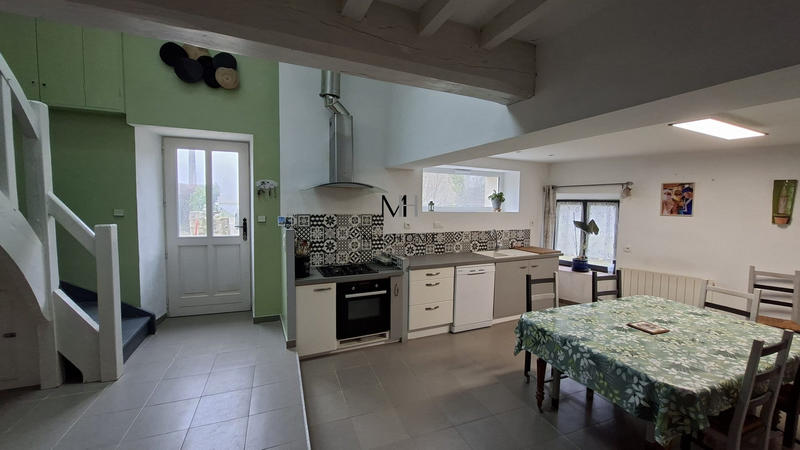 Maison ancienne - 170 m² - 5 pièces