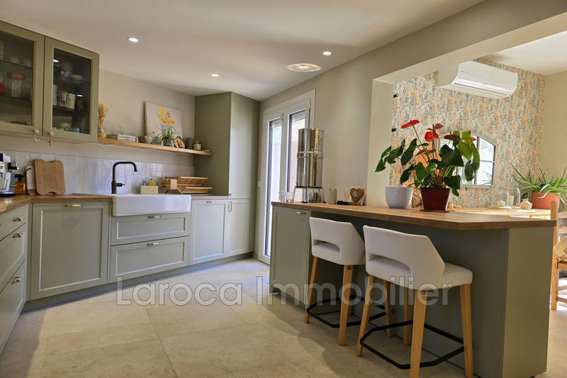 Villa - 176 m² - 6 pièces