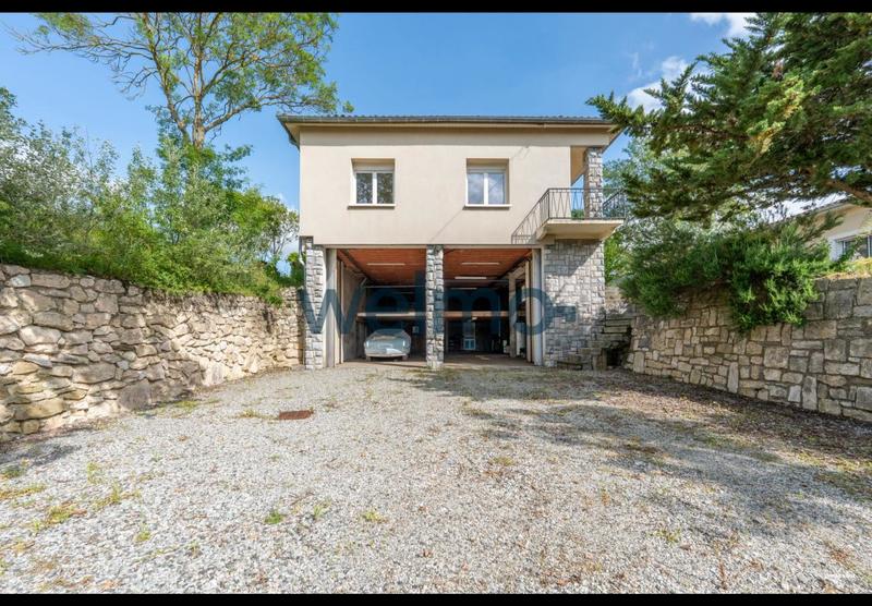 Maison - 135 m² - 5 pièces