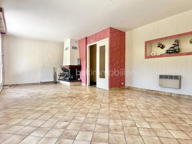 Pavillon - 140 m² - 7 pièces