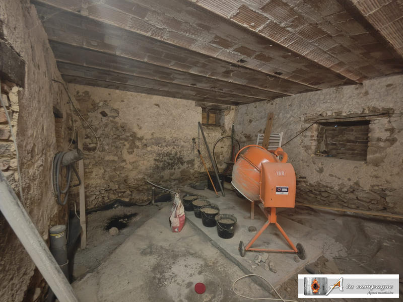 Maison ancienne - 127 m² - 4 pièces