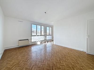 Appartement - 105 m² - 5 pièces