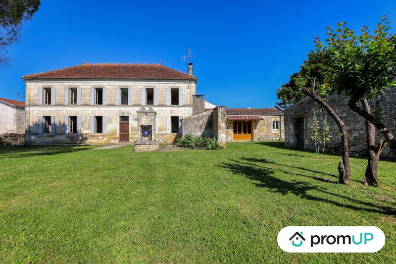 Maison ancienne - 190 m² - 5 pièces