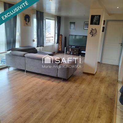 Appartement - 92 m² - 5 pièces