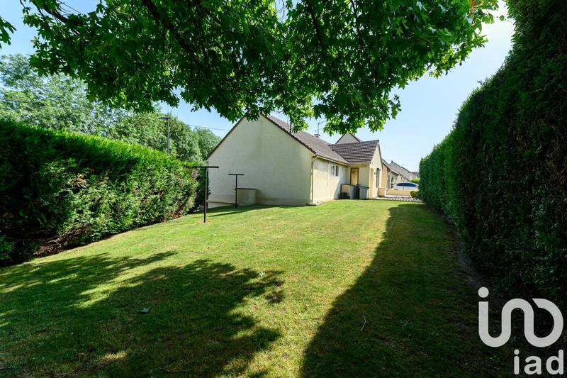 Maison - 95 m² - 5 pièces