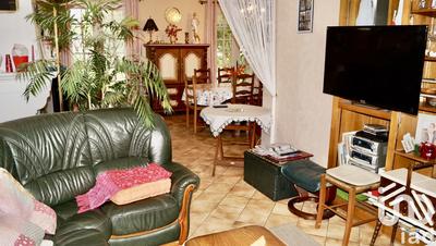 Maison - 140 m² - 5 pièces