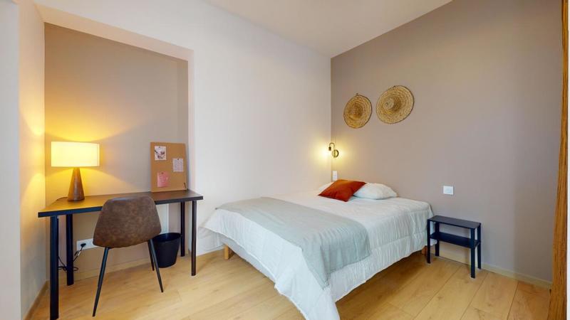 Appartement - 70 m² - 5 pièces