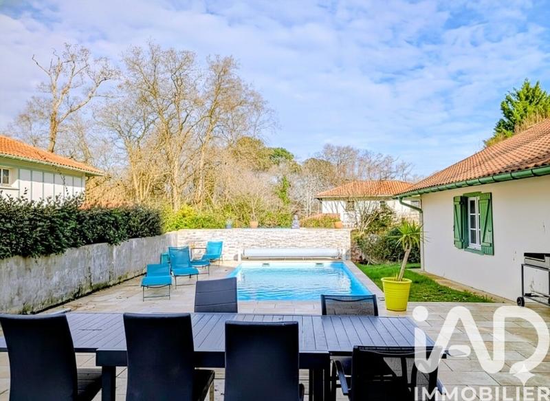 Maison - 178 m² - 7 pièces