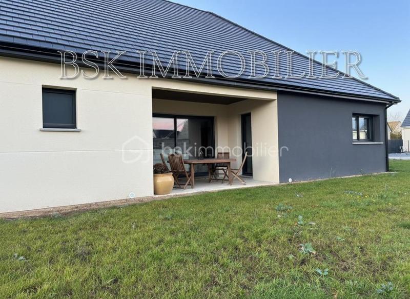 Maison - 122 m² - 4 pièces