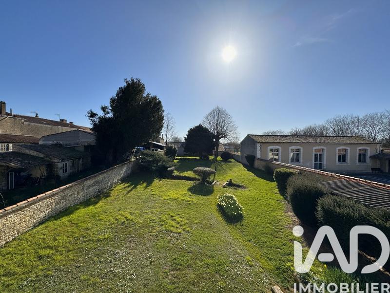 Maison de ville - 312 m² - 12 pièces