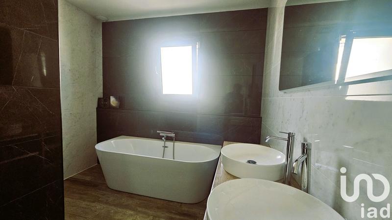 Maison - 114 m² - 5 pièces