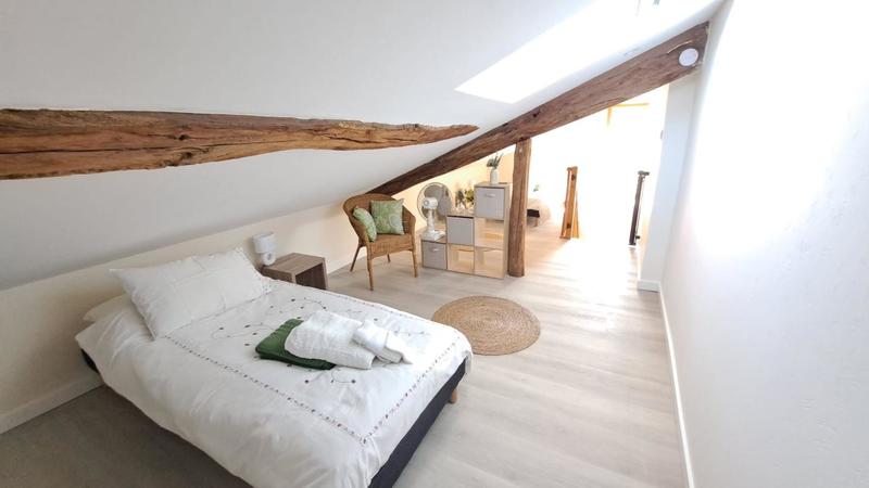 Maison - 430 m² - 19 pièces