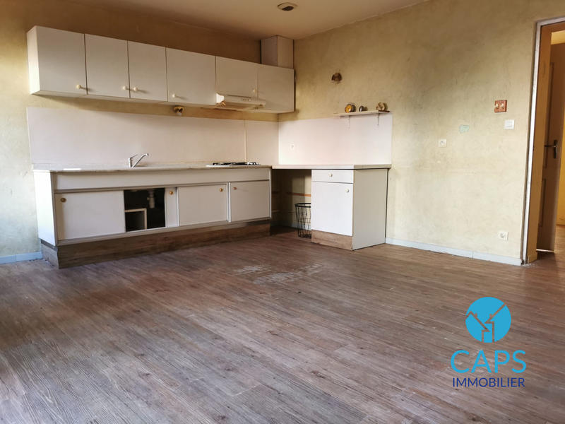 Maison - 216 m² - 8 pièces