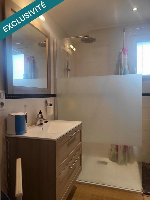 Maison - 117 m² - 8 pièces