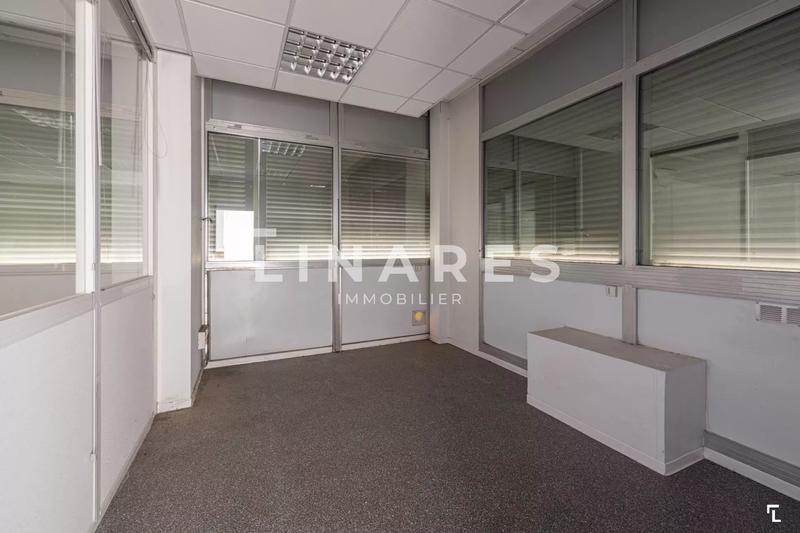 Bureau - 60 m² - 2 pièces