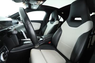 Mercedes Cla 200 Amg Line 7g-Dct 163 ch