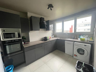 Appartement - 75 m² - 3 pièces