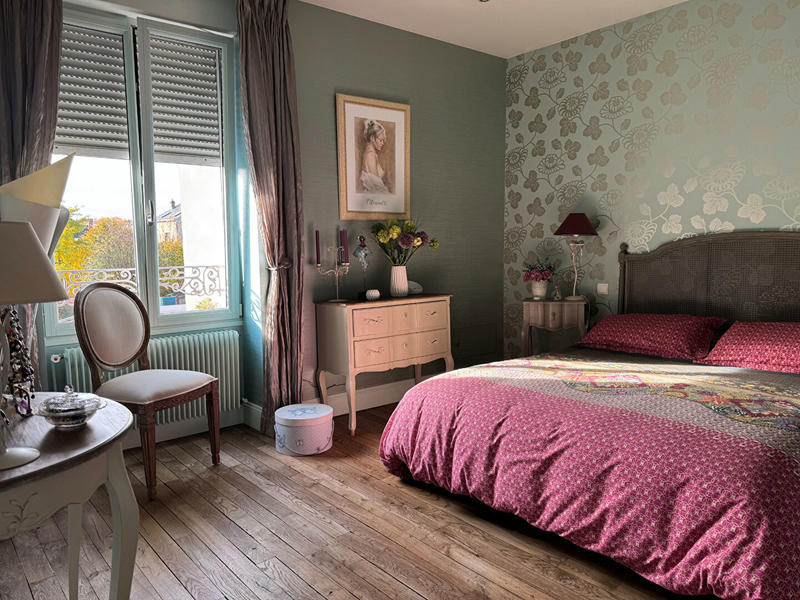 Maison - 182 m² - 8 pièces