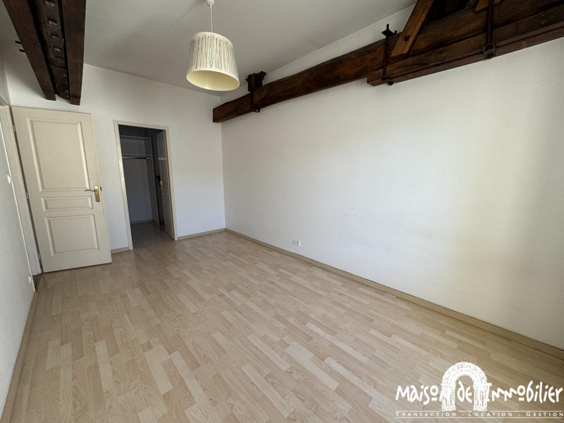 Appartement - 89 m² - 3 pièces