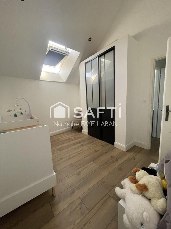 Maison - 100 m² - 5 pièces