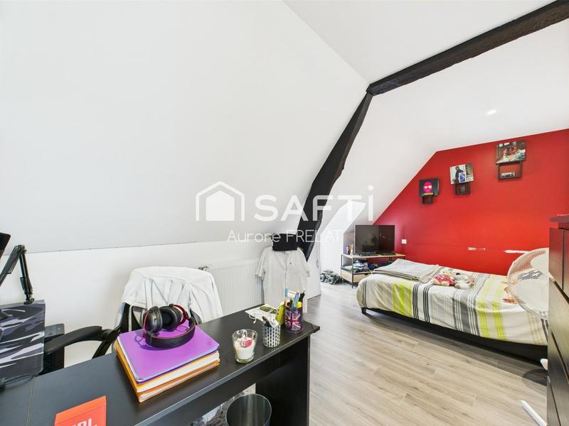 Maison - 240 m² - 7 pièces