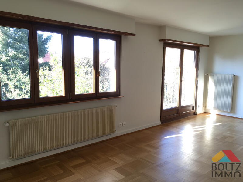 Appartement - 90 m² - 4 pièces