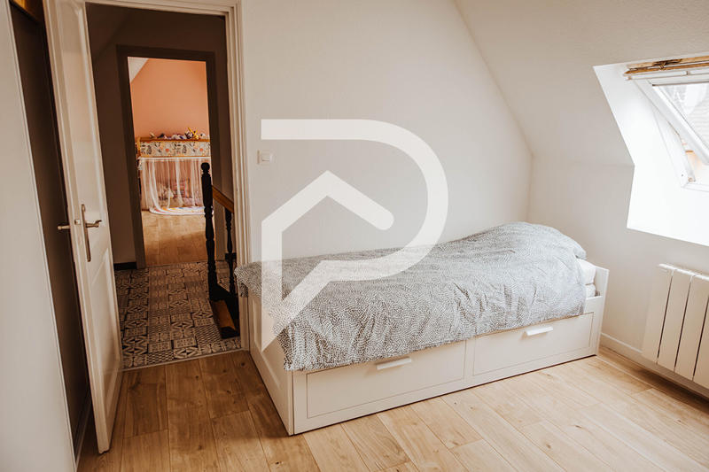 Appartement - 106 m² - 5 pièces