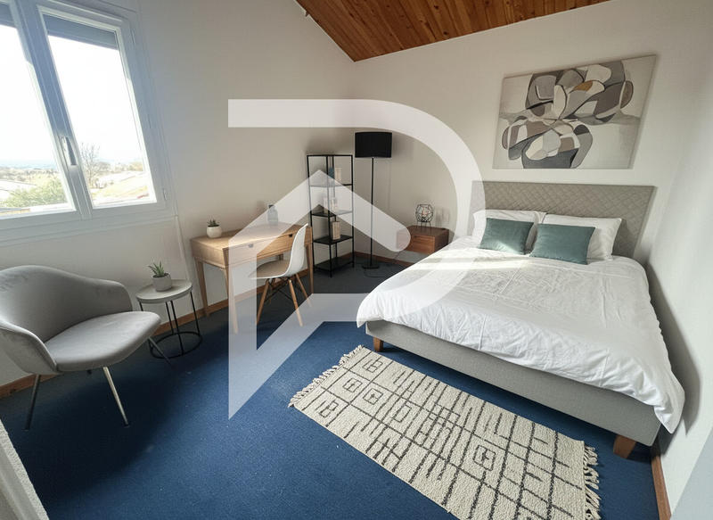 Maison - 165 m² - 6 pièces