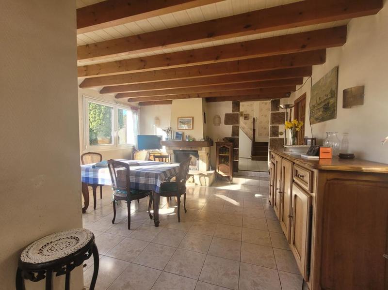 Maison - 97 m² - 6 pièces