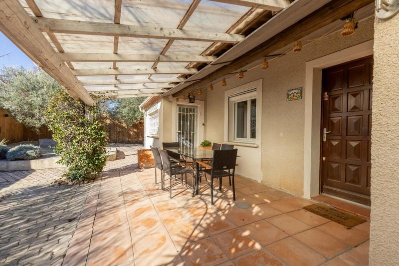 Maison - 104 m² - 6 pièces