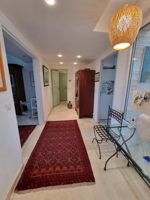 Appartement - 131 m² - 5 pièces