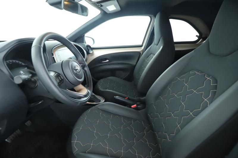 Toyota aygo x 1.0 Vvt-i Collection s-Cvt 72 ch