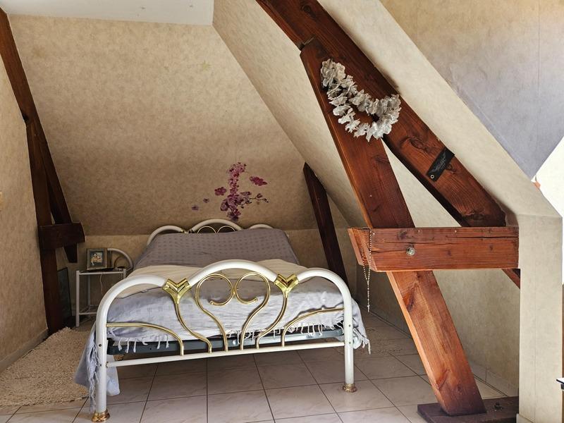 Maison - 287 m² - 10 pièces