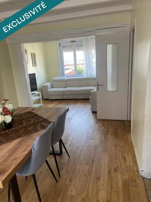 Maison - 92 m² - 4 pièces