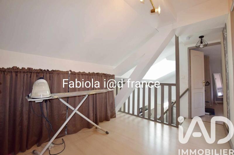 Maison - 192 m² - 11 pièces