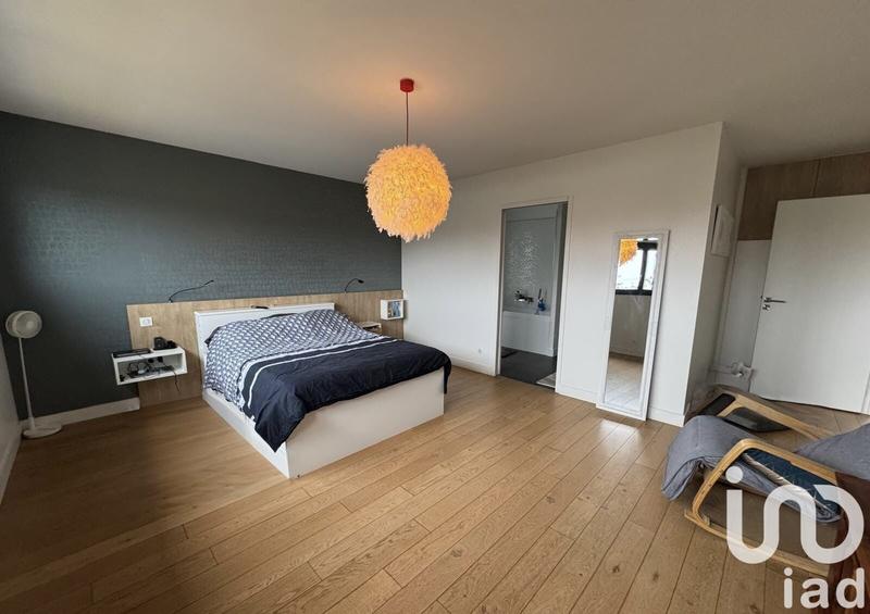 Maison de maîtres - 252 m² - 7 pièces