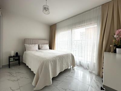 Appartement - 87 m² - 4 pièces